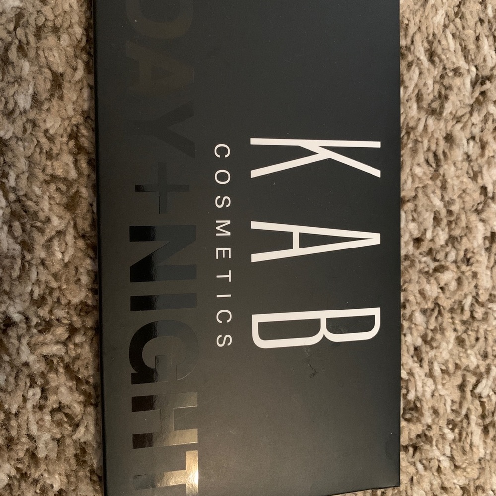 Kab cosmetics day and night palette.